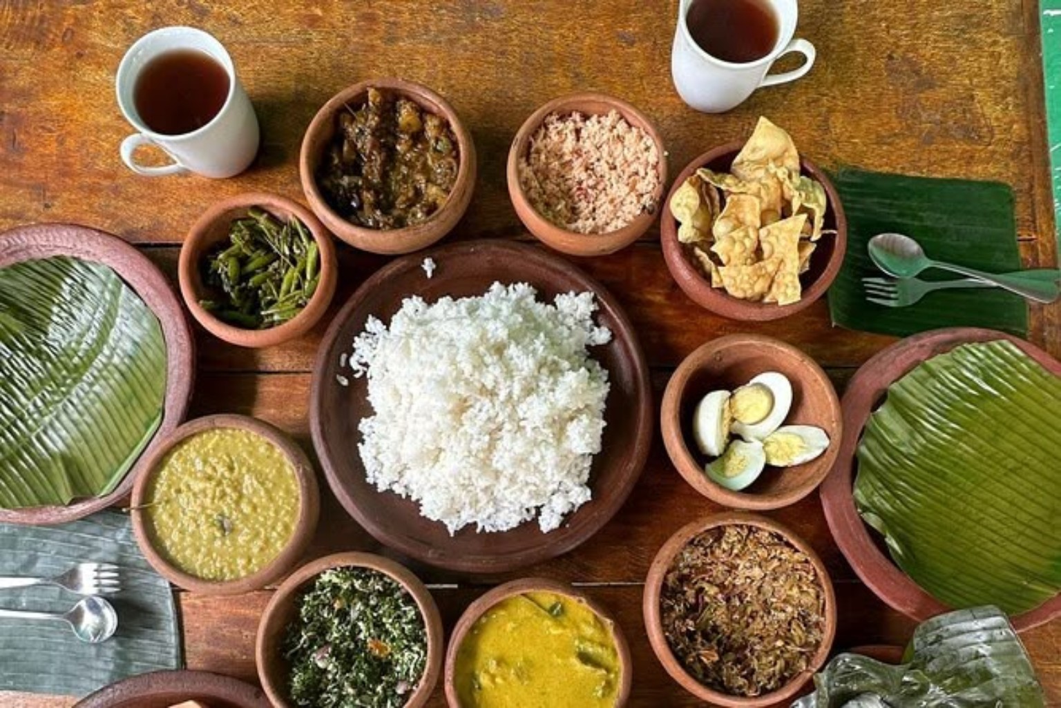 Traditional Sri Lankan rice and curry spread